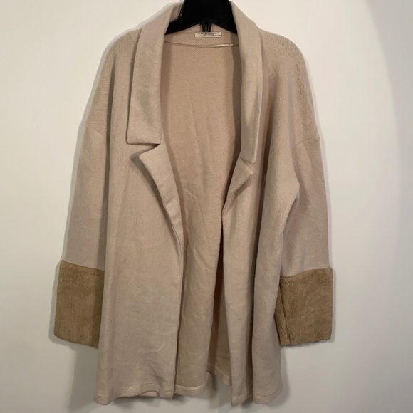 Zara | Soft Camel Cardigan - Picture 1 of 7